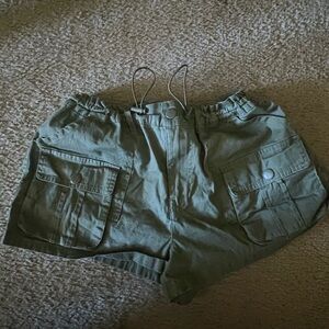 Harper Sage Women's Cargo Shorts